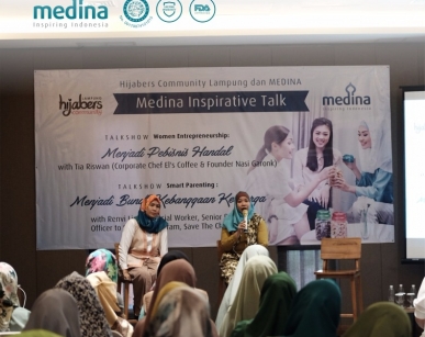 Medina Inspirative Talk talkshow Menjadi Pebisnis Handal dan Menjadi Bunda Kebanggaan Keluarga
