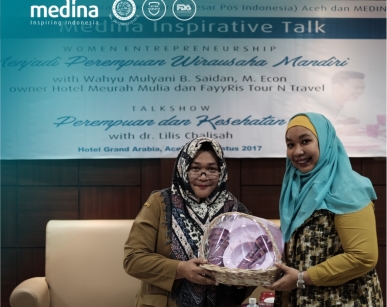 Medina Inspirative Talk talkshow dengan tema Menjadi Perempuan Wirausaha Mandiri, Perempuan dan Kesehatan