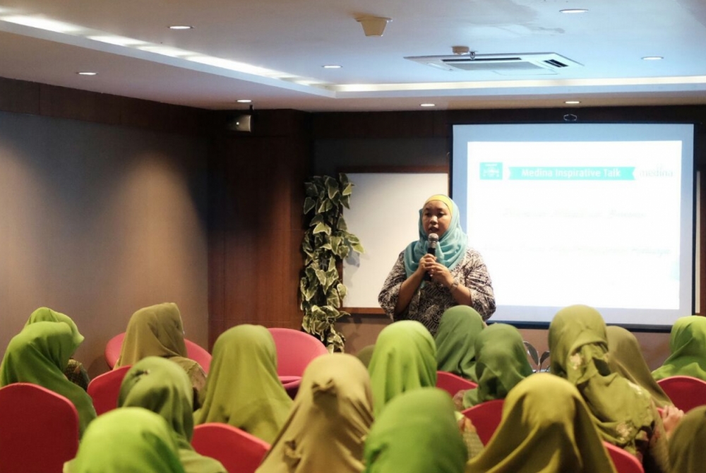 Bersama Muslimat NU, Medina Edukasi Perempuan di Bali untuk Mandiri dan Berkreasi